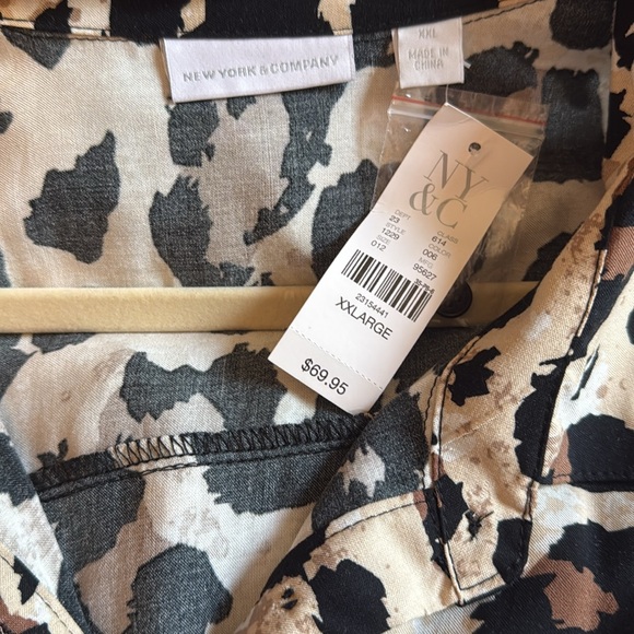 New York & Company leopard Dress Long Sleeve - Picture 4 of 7